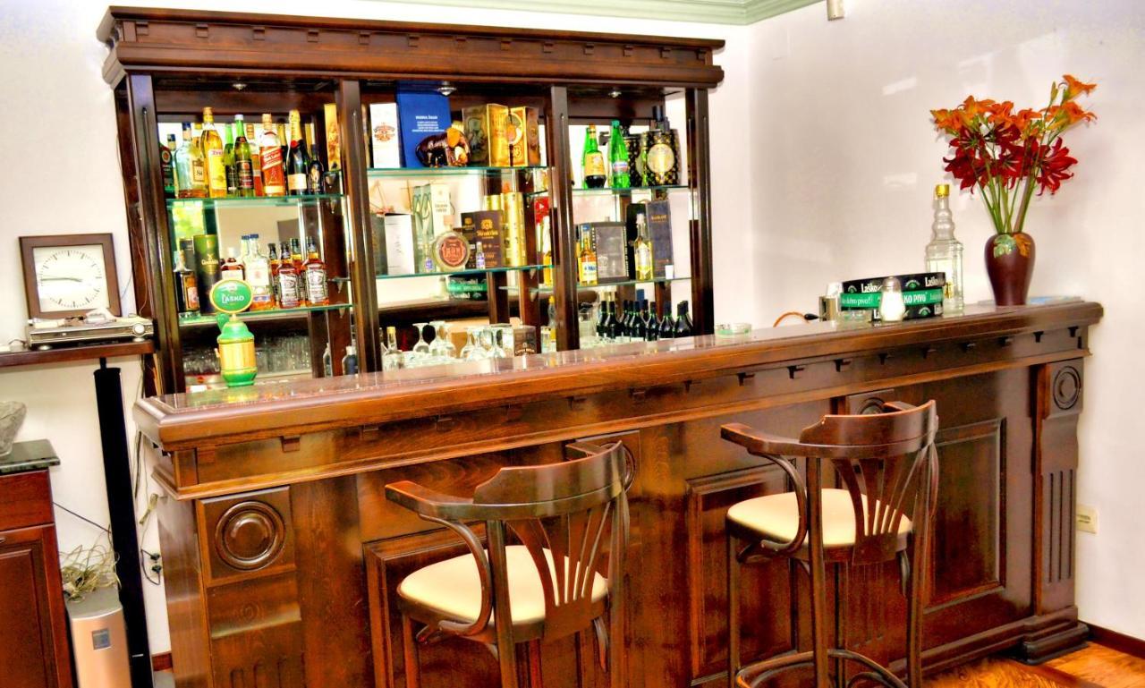 Hotel Adriana Bar Extérieur photo